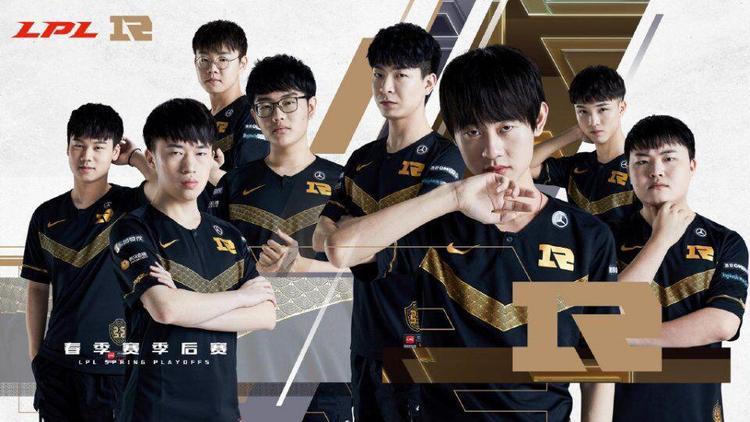 双方开场后 双方开场后