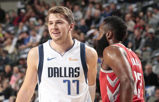 迫打到中距 迫打到中距